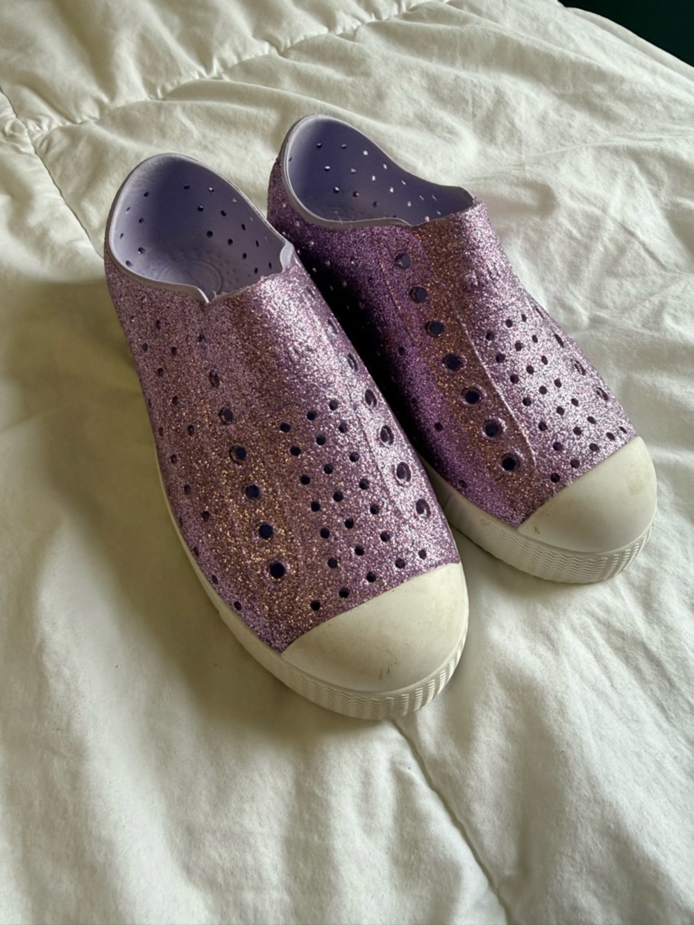 Native Shoes Kids Glitter Clog in Purple with White Toe Cap